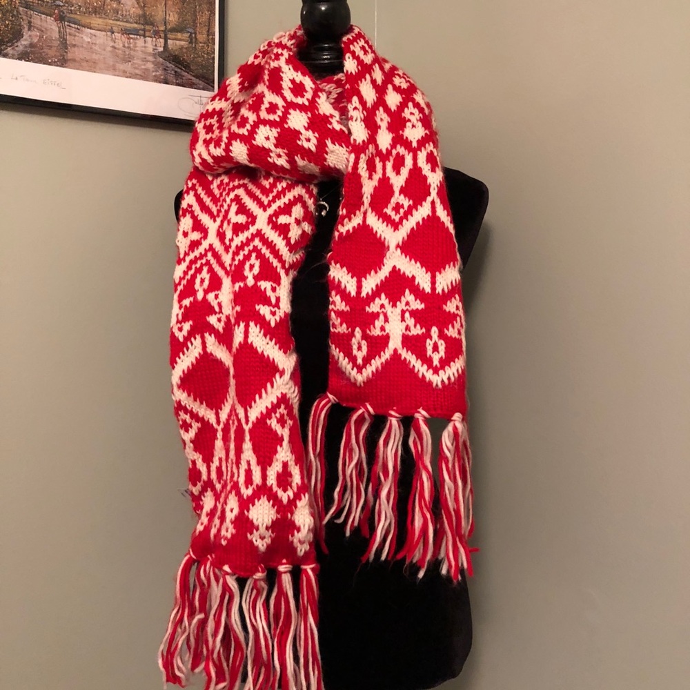 Long wrap around winter scarf